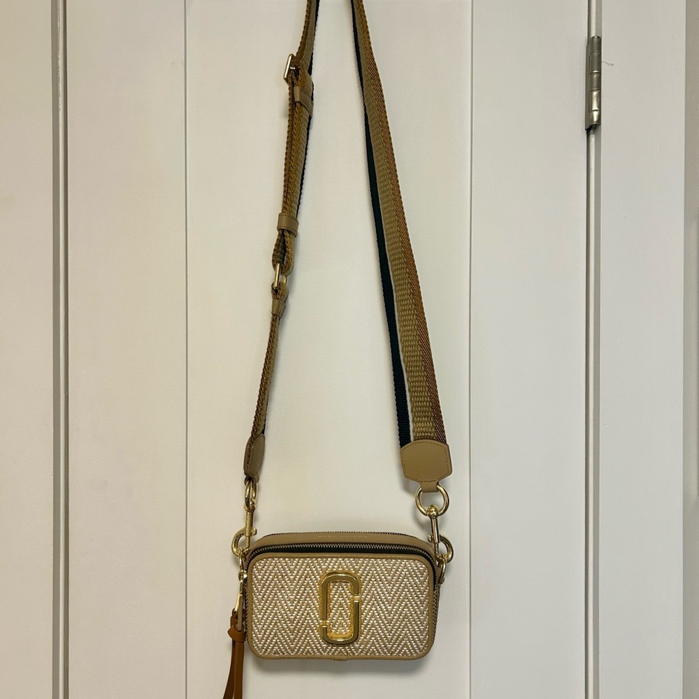 Marc Jacobs Beige and Gold Crossbody Bag